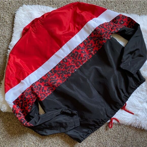 Fashion Nova Black Red Animal Print Lightweight Jacket Size Large - Picture 2 of 6